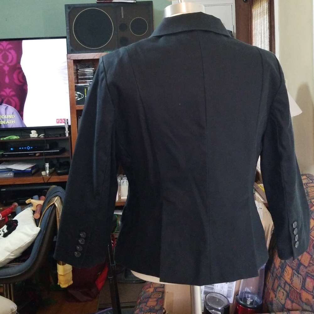 Jacket - Picture 3 of 4